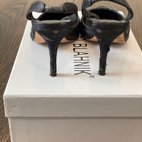 Manolo Blahnik heels - Picture 2 of 4